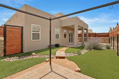 Photo - Corner home-3 bedrooms, 2 bathrooms, fully landscaped yards.