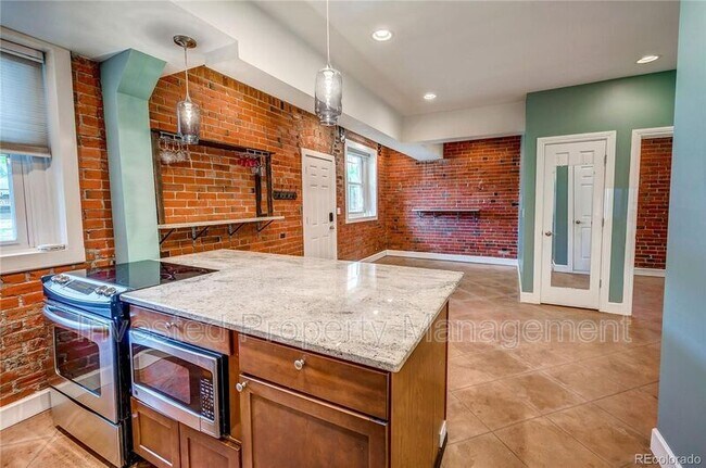 Photo - 1356 N Pearl St Unidad Apt B2