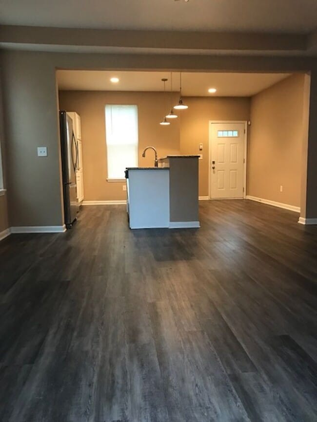 Photo - 1700 Tennessee St