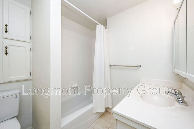 Photo - 2336 Smith Ct
