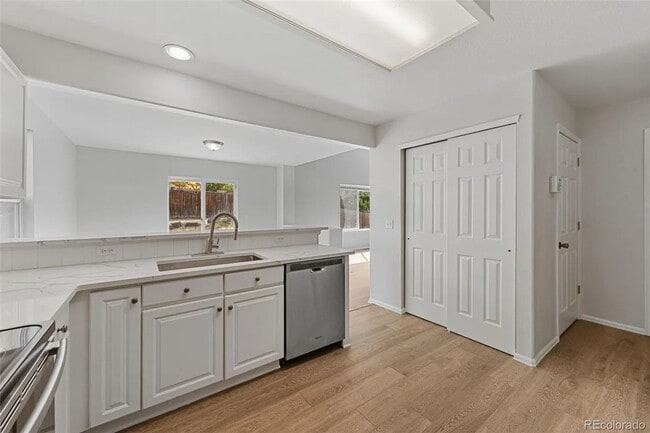 Photo - Newly Remodeled 3 Bed/3 Bath in Aurora.