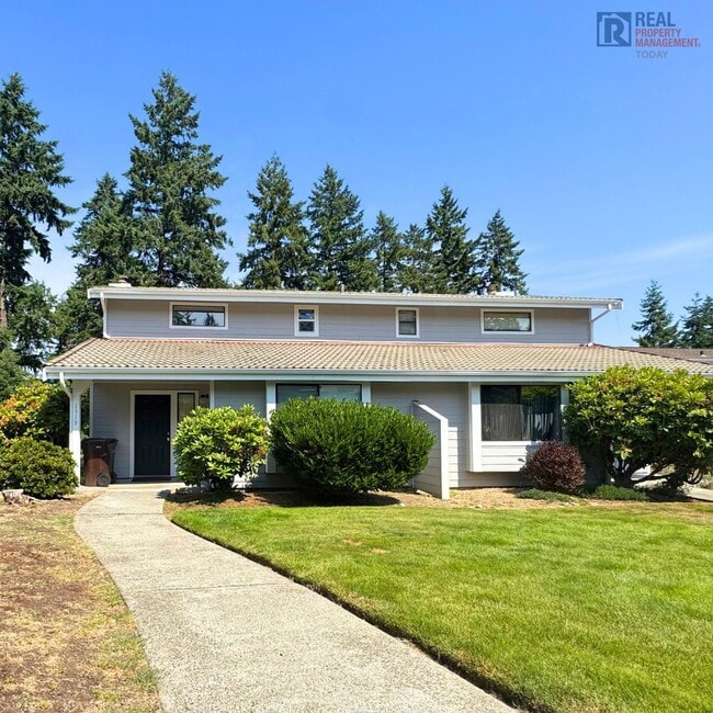 Updated 2 Bedroom 2 Bathroom Duplex in Fir... - Updated 2 Bedroom 2 Bathroom Duplex in Fir... Casa