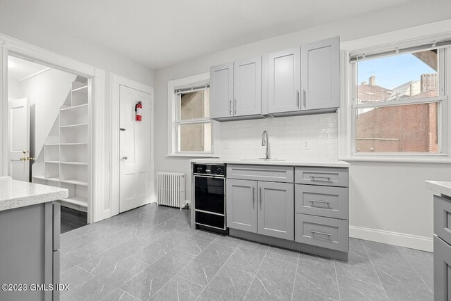 12 Grigg St Unit 1