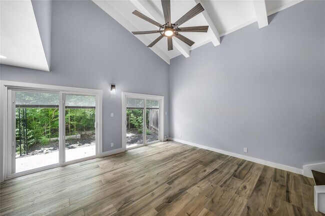 Photo - 1913 Lightsey Rd