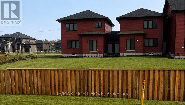 Photo - 3022 Sandy Acrs Ave