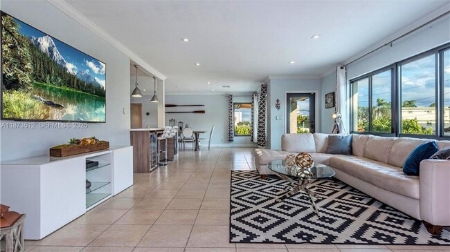 Photo - 201 NE 26th Ave