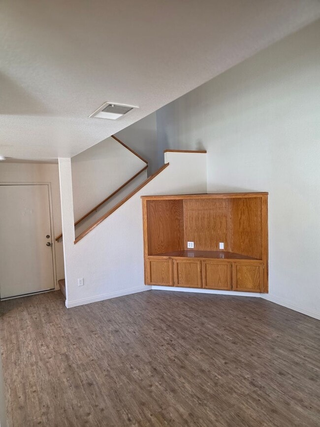 Photo - 8110 Laborough Dr Unit D