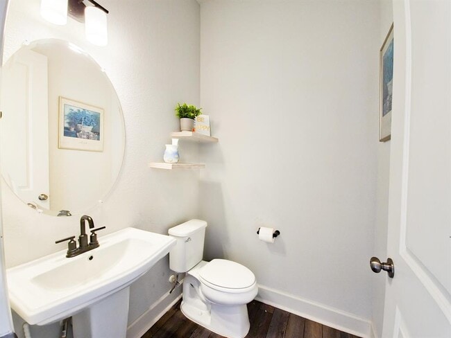 Photo - 12612 Stanford Dr