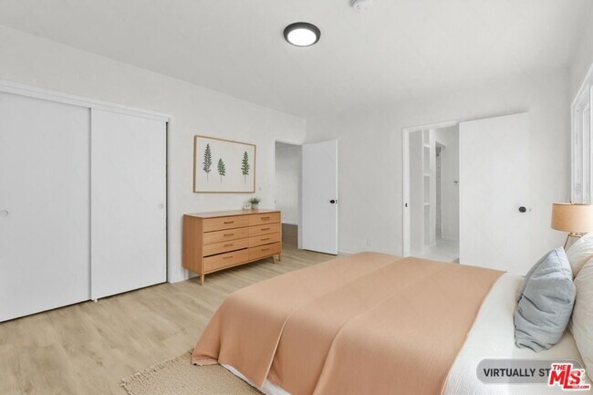 Building Photo - 7825 W Manchester Ave Unit 17 Rental