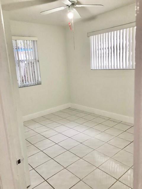 Photo - 6313 Hayes St