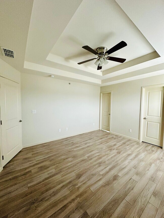 508 Newport Ave Unit 2