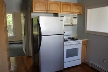 Photo - 50 Leonard St Unit 1