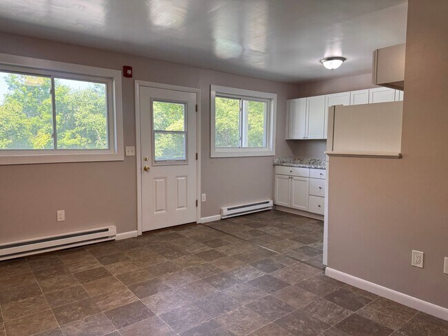 Photo - 2 bedroom, 1 bathroom in West Lebanon Unit J
