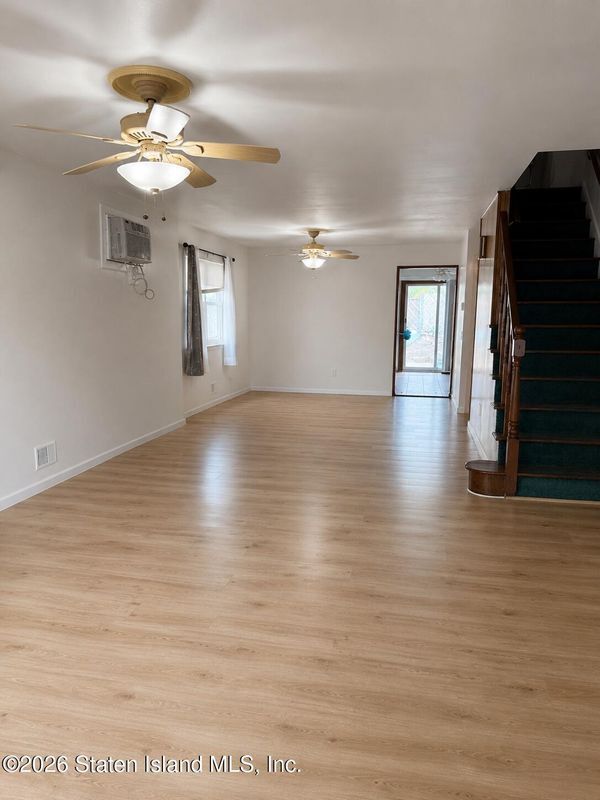 Photo - 32 Amador St