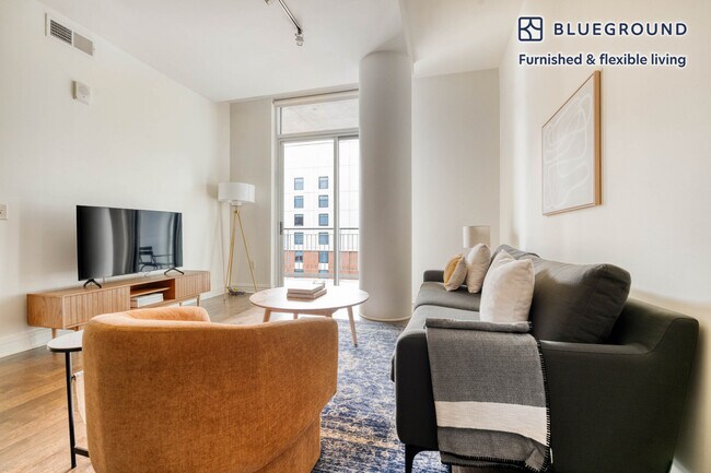 Photo - 301 Brazos St Unidad FL13-ID166