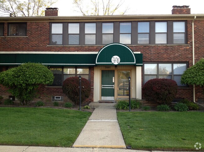Building Photo - 25901 Woodward Ave Unit 101 Rental