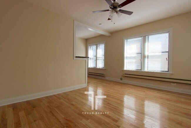 2842 N Orchard St Unit 11