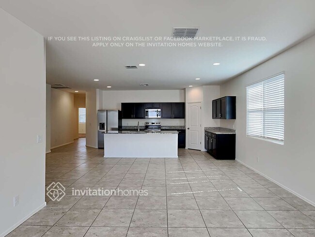 Photo - 36822 W Maddaloni Ave