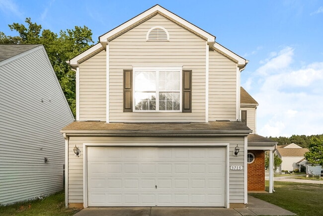 Building Photo - 3715 Horseshoe Farm St