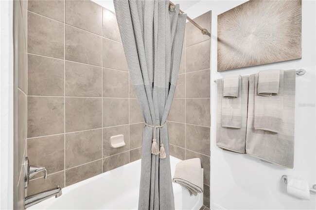 Photo - 18114 Gawthrop Dr Unit 201