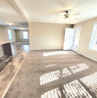 Photo - 8027 Harbour Dr