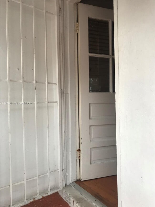 Photo - 1795 SW 16th St Unit 2