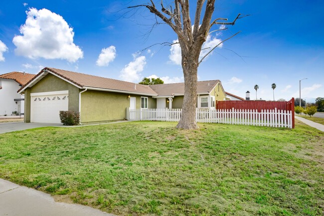 Fantastic 3/2 Single Story Home in Redland... - Fantastic 3/2 Single Story Home in Redland...