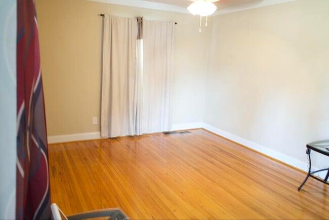 Photo - 2229 Bandler Rd