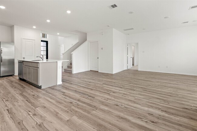 Photo - 7594 Angels Lndg Ln