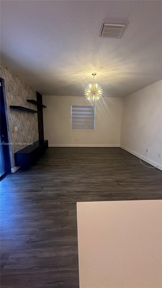 Photo - 3423 W 110th St