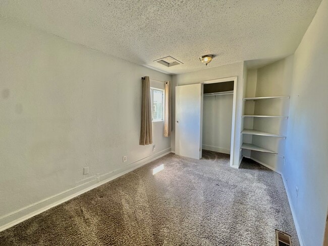 Photo - 1108 W Providence Ave