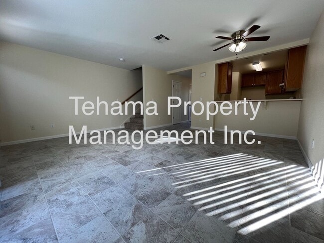 Building Photo - 1070 Lakeside Dr Unit 1070 Lakeside Dr. #1
