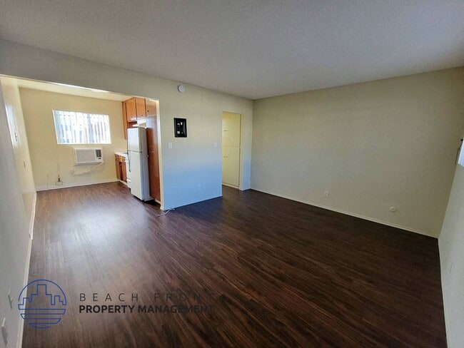 13921 Normandie Ave.
