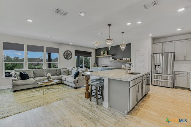 Photo - 109 Kyndals Meadow Cove