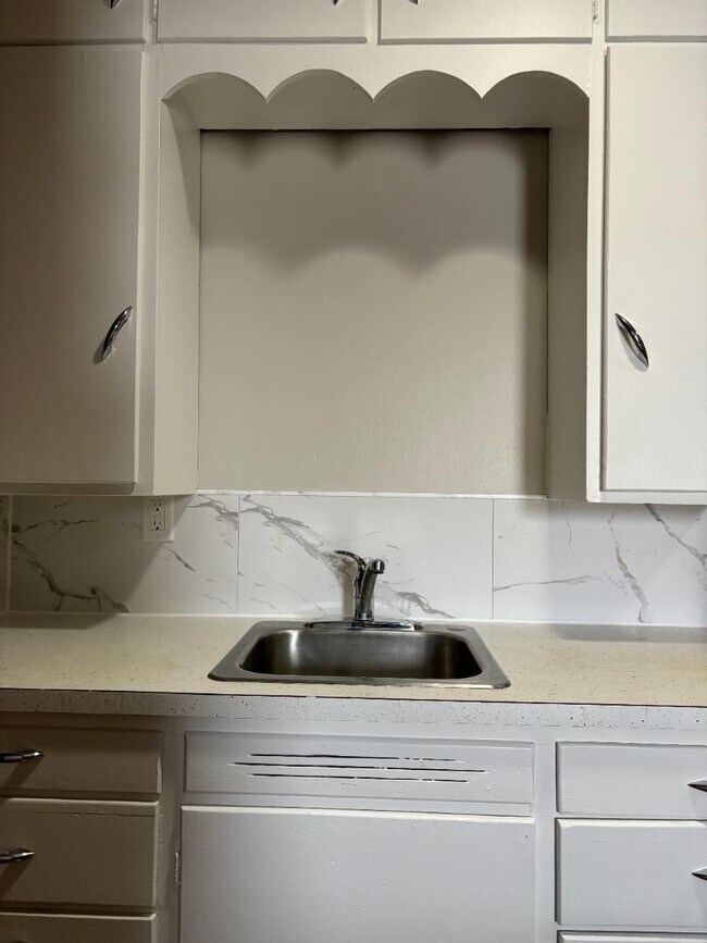 Photo - 1304 Sycamore St