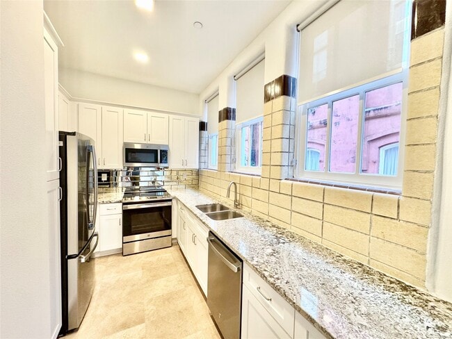 Photo - 2102 Mechanic St Unidad 307