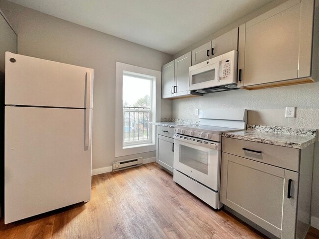 Photo - Dodge Ct (KC-AM) Unit 5