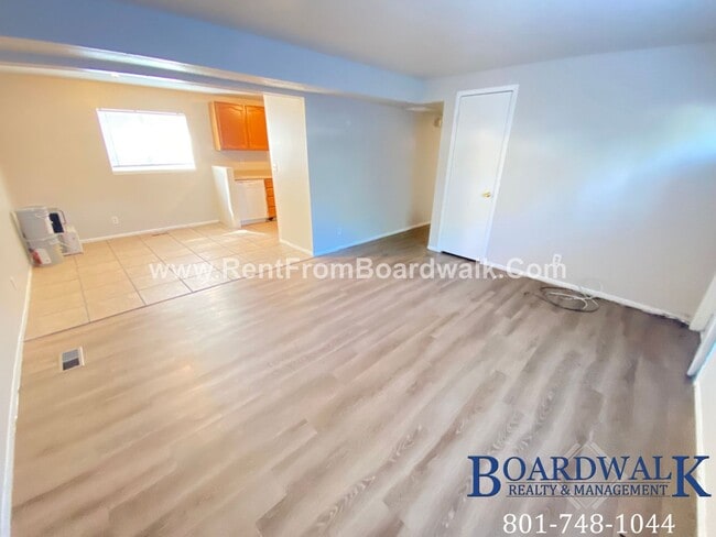 Photo - 759/761 Jackson Ave Unit 759 W Jackson Ave B