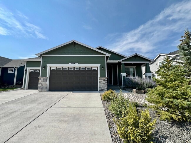 Building Photo - Stunning 4 Bedroom Ranch Home in Falcon!