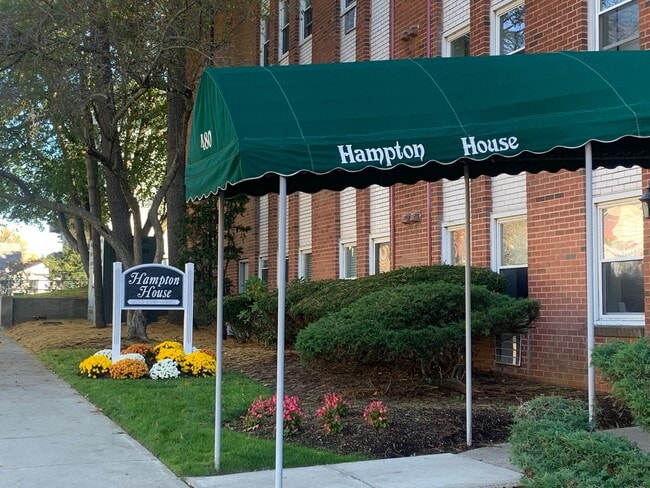 Hampton House Apartments - Hampton House Apartments