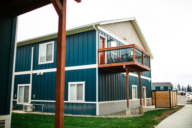 Photo - Silver Star Apartments