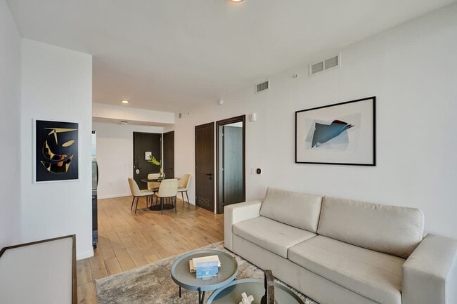 Photo - 398 NE 5th St Unit SI ID1504032P