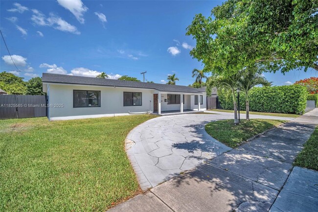 Photo - 3980 SW 121st Ave House