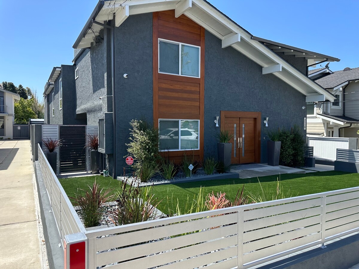 Photo - 2118 Carnegie Ln Apartments