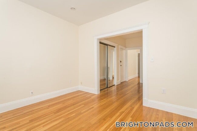 Photo - 12 Elko St Unit 7