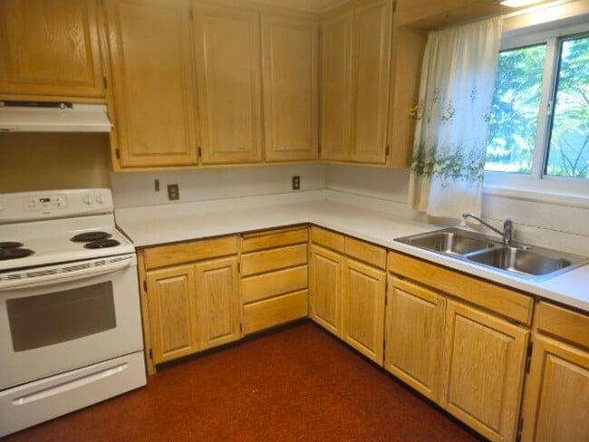 Photo - Available now in Upper Lake