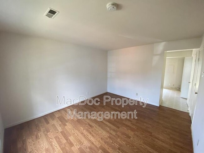 Photo - 509 Powhatan Ct