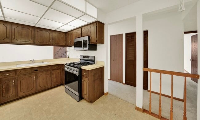 Photo - 10351 Menard Ave Unit 322