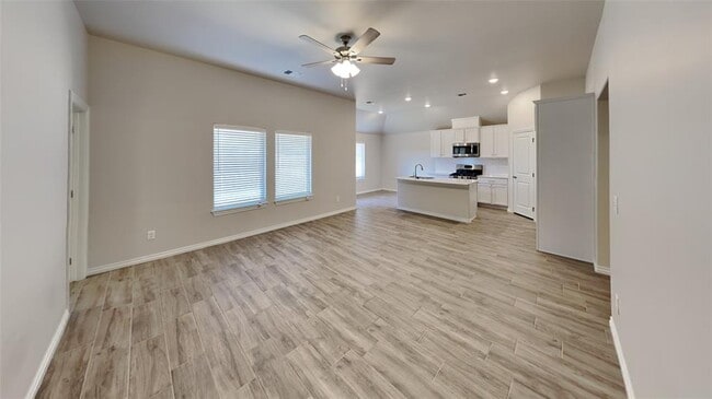 Photo - 5317 Malpaso Crk Dr