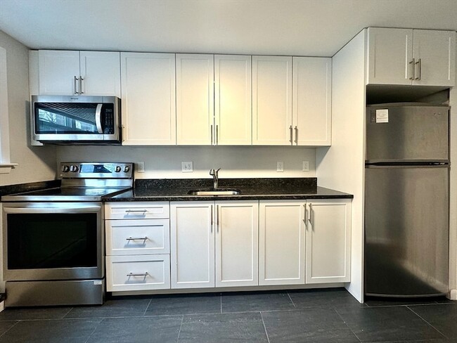 Photo - 12 Vinal St Apartment